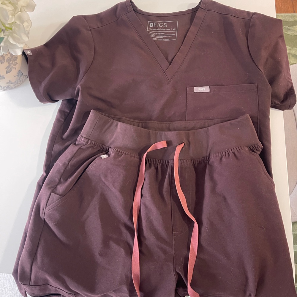 Figs Chocolate Brown Scrub Jogger Pants